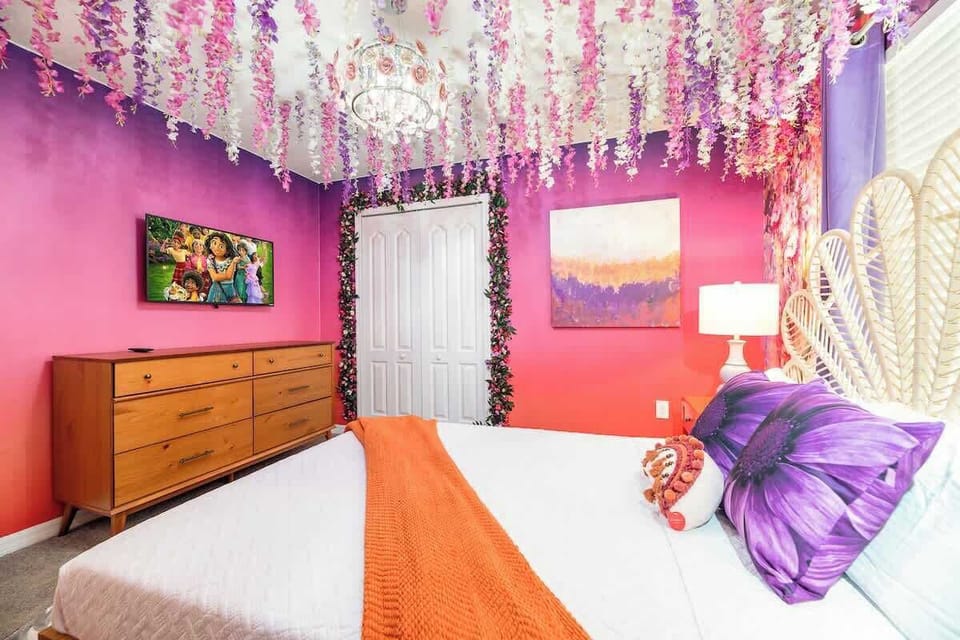 Encanto Themed Room with 40" TV Roku