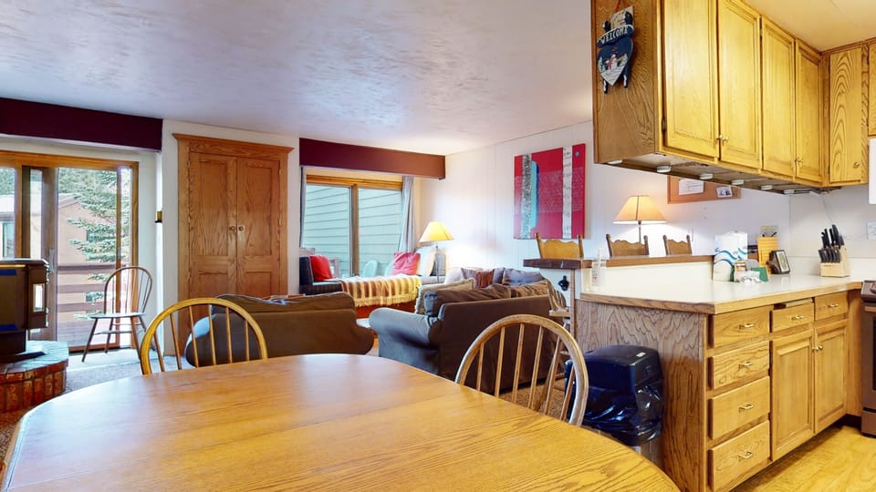 Indoors, Hardwood, Chair, Furniture, Dining Room