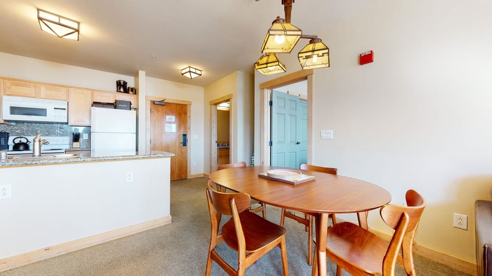 Dining Room, Dining Table, Furniture, Indoors, Table