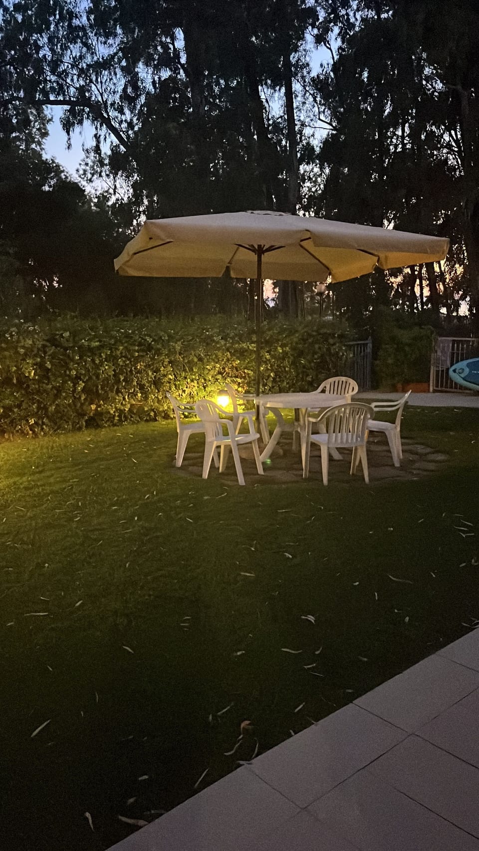 Outdoor dining