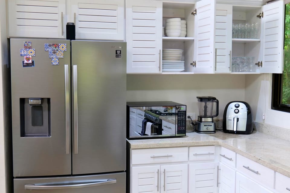 Fully equipped kitchen