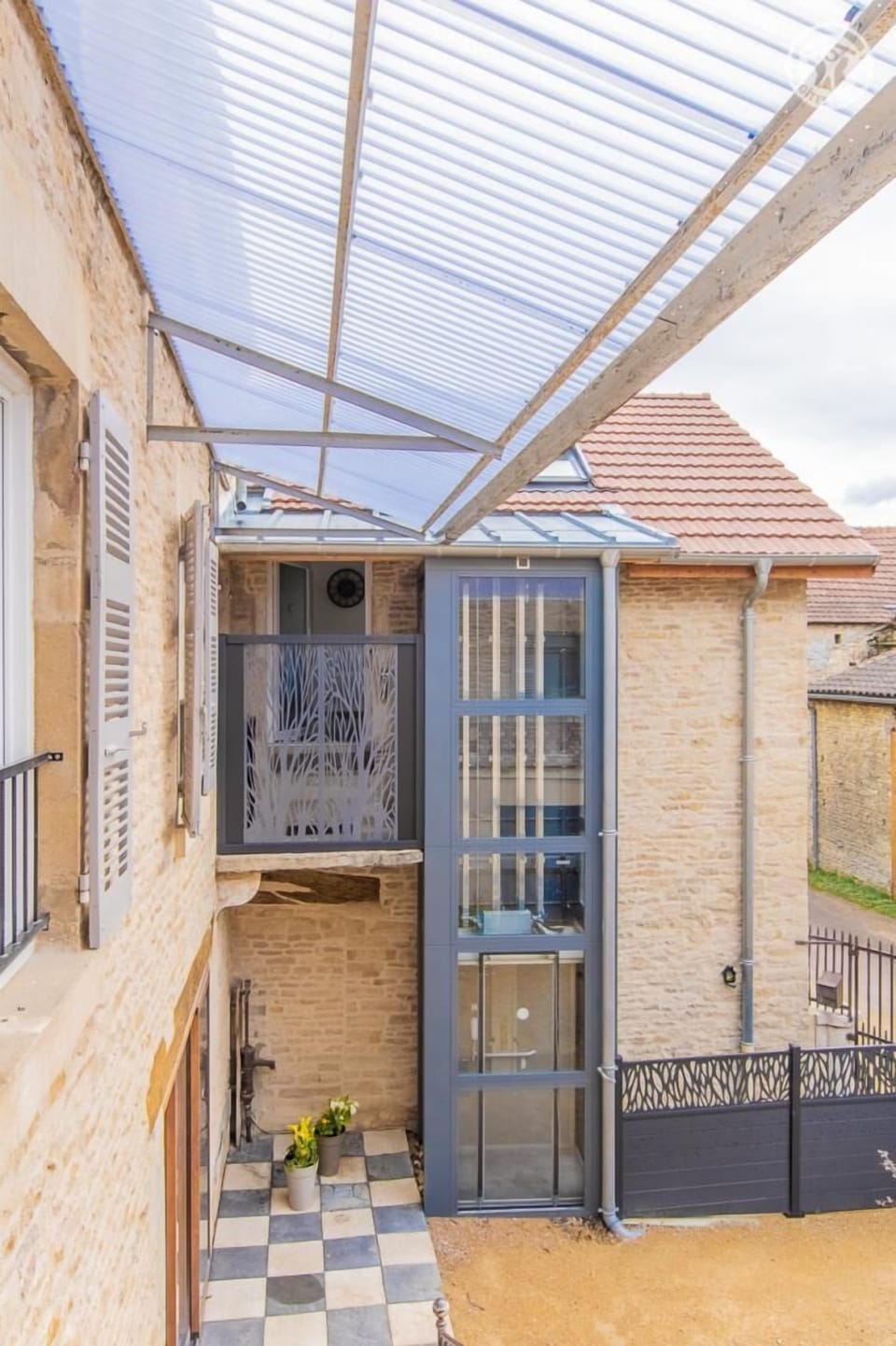 Exterior detail