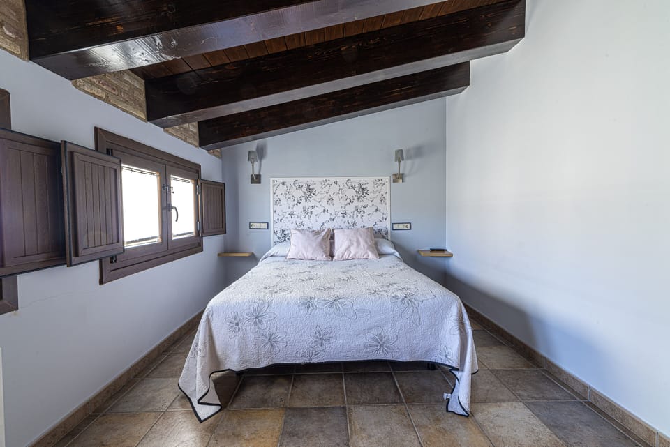 Economy House | 6 bedrooms, free WiFi, bed sheets