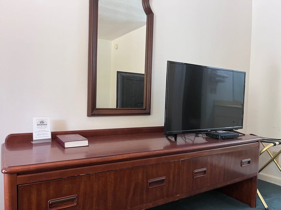 36-inch LED TV with satellite channels, TV