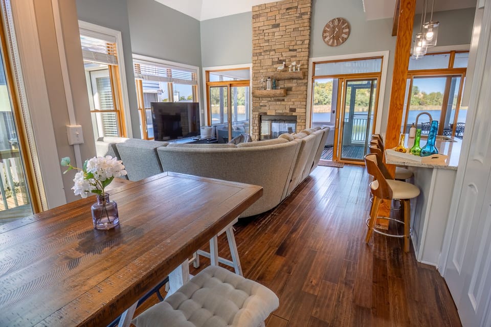 Main Level | Hall to Living Room | Kitchen