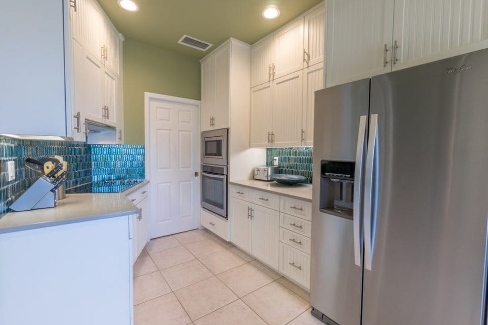 Townhome, 4 Bedrooms | Private kitchen