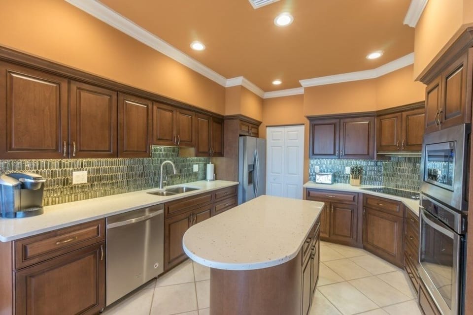 Condo, 3 Bedrooms | Private kitchen