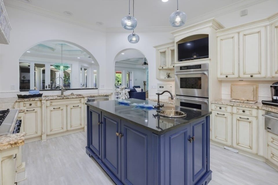 House, Multiple Bedrooms | Private kitchen