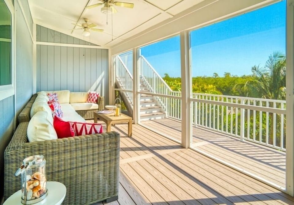 House, 5 Bedrooms | Property grounds