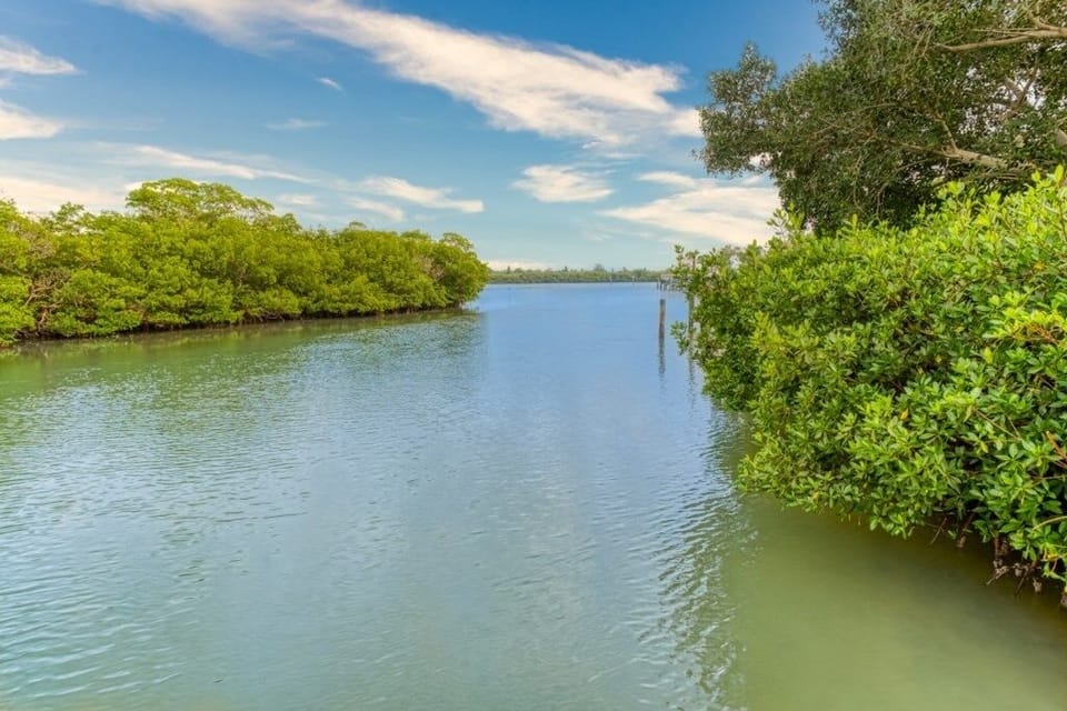 House, 2 Bedrooms | Property grounds
