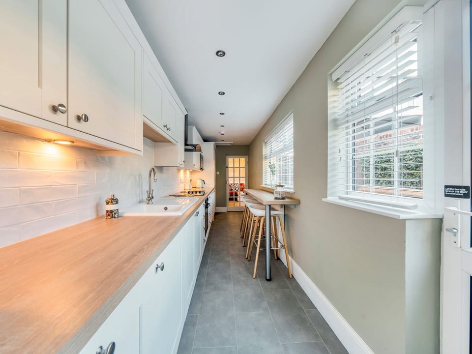 Cottage | Interior