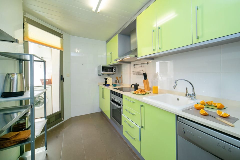 Kitchen in Borumbot apartment in the centre of Calpe