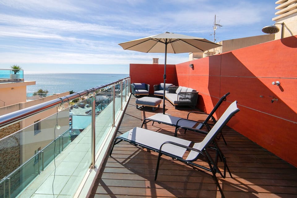 View from the terrace of the Borumbot apartment in the centre of Calpe