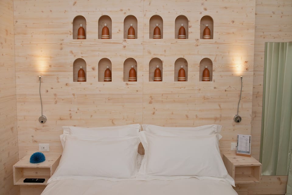 Superior Room, 1 King Bed, Private Bathroom, Ground Floor | Premium bedding, down comforters, memory foam beds, minibar