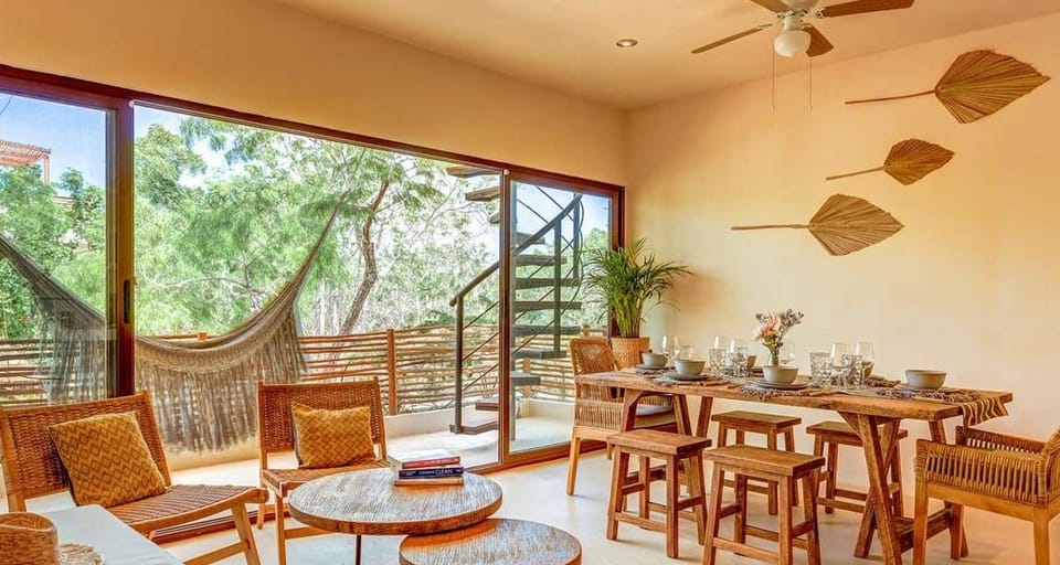 Nature-inspired decor & lots of natural light