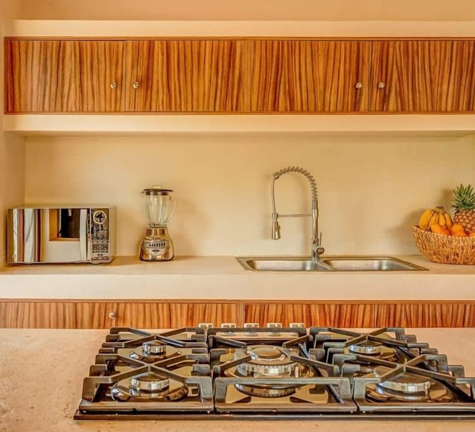 Fully-equipped kitchen with all you need to prepare meals