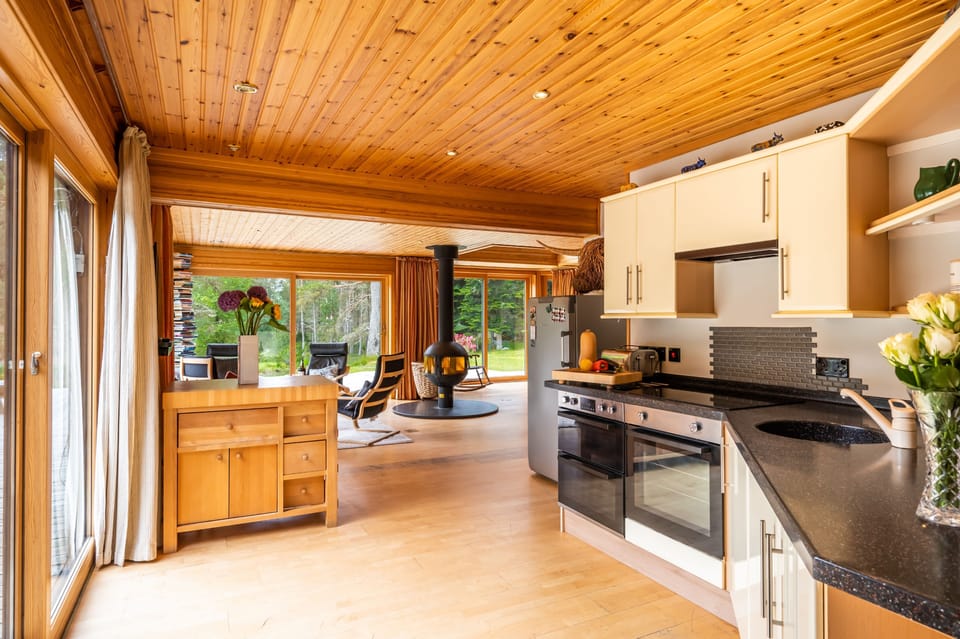 Baddengorm Lodge kitchen view
