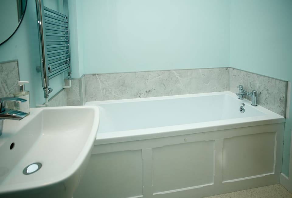 Evenwood Granary, Shropshire:  En-suite to bedroom one