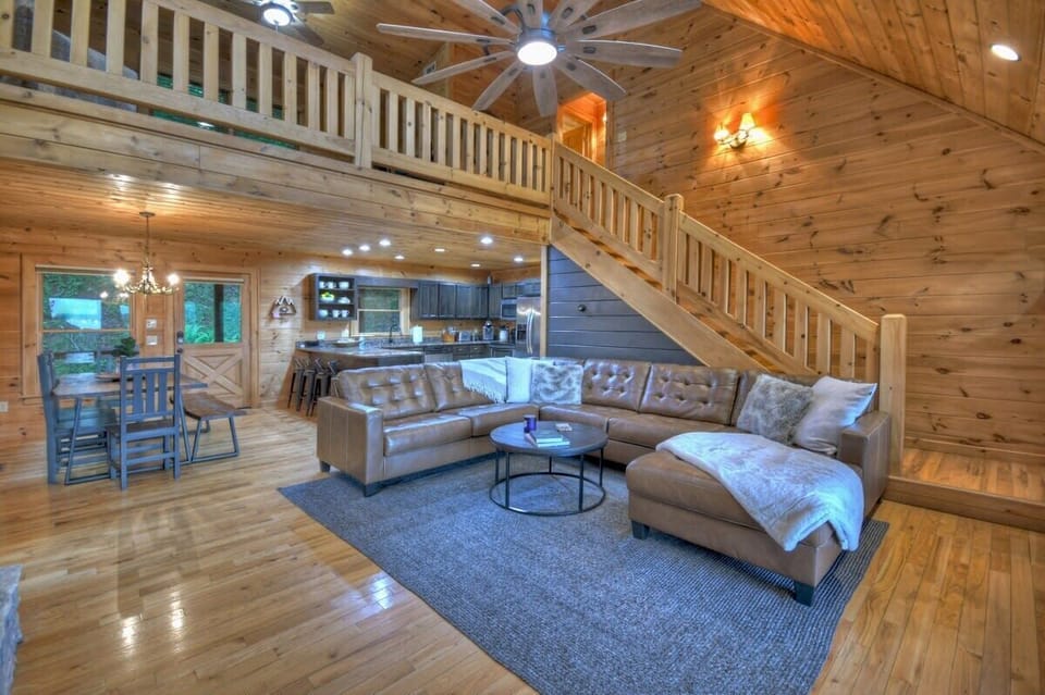 Main level living room