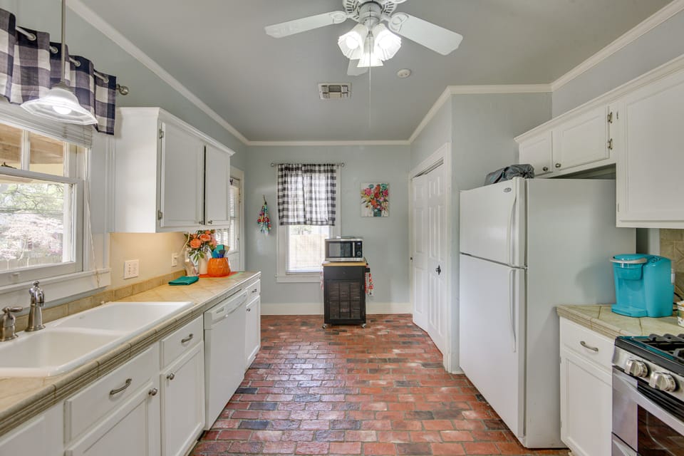 Kitchen | Pots & Pans | Cooking Utensils | Dishware & Flatware