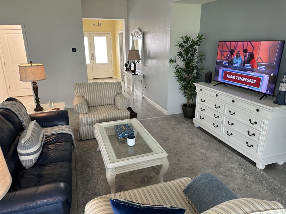 WIFI TV and living