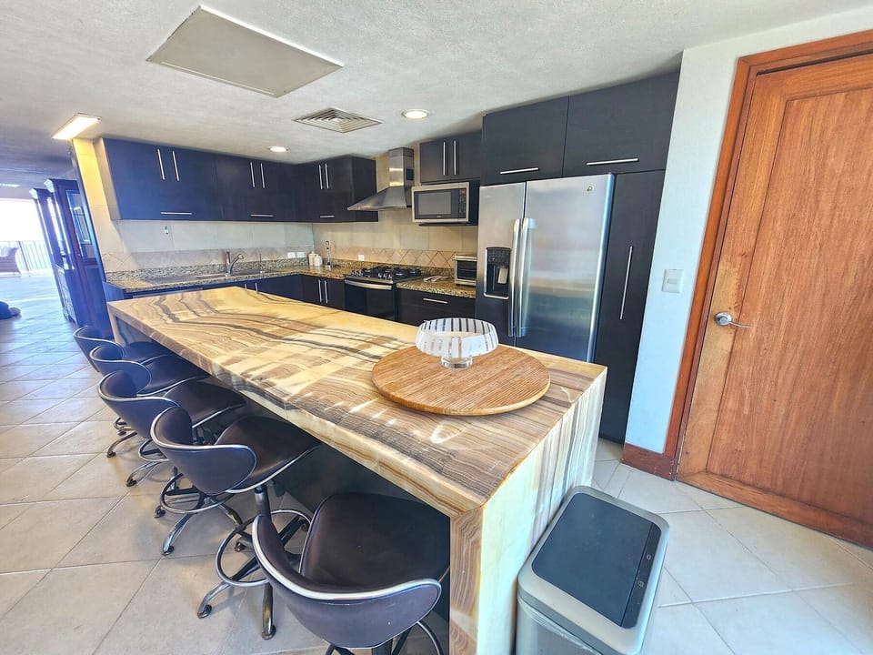 Exclusive Apartment | Private kitchen | Full-size fridge, microwave, oven, dishwasher