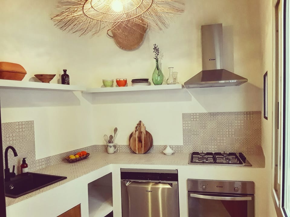 Luxury Apartment | Private kitchen | Espresso maker, coffee/tea maker, electric kettle