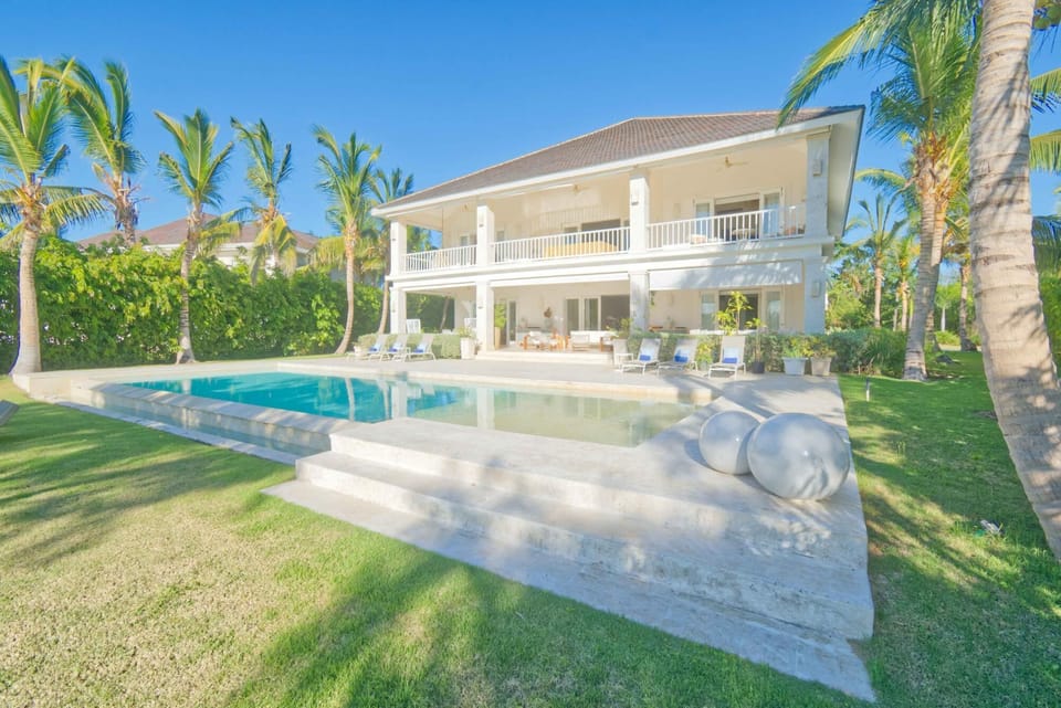 House, Smoking | 4 bedrooms