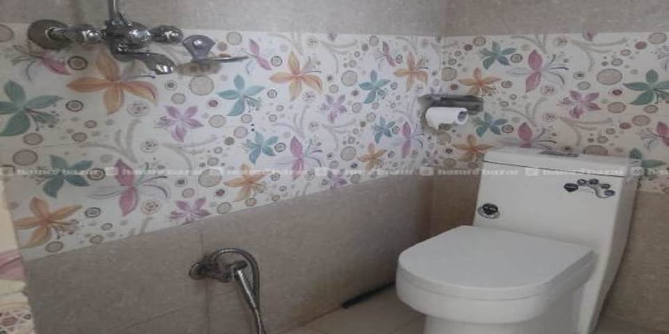 Shower, rainfall showerhead, towels, soap