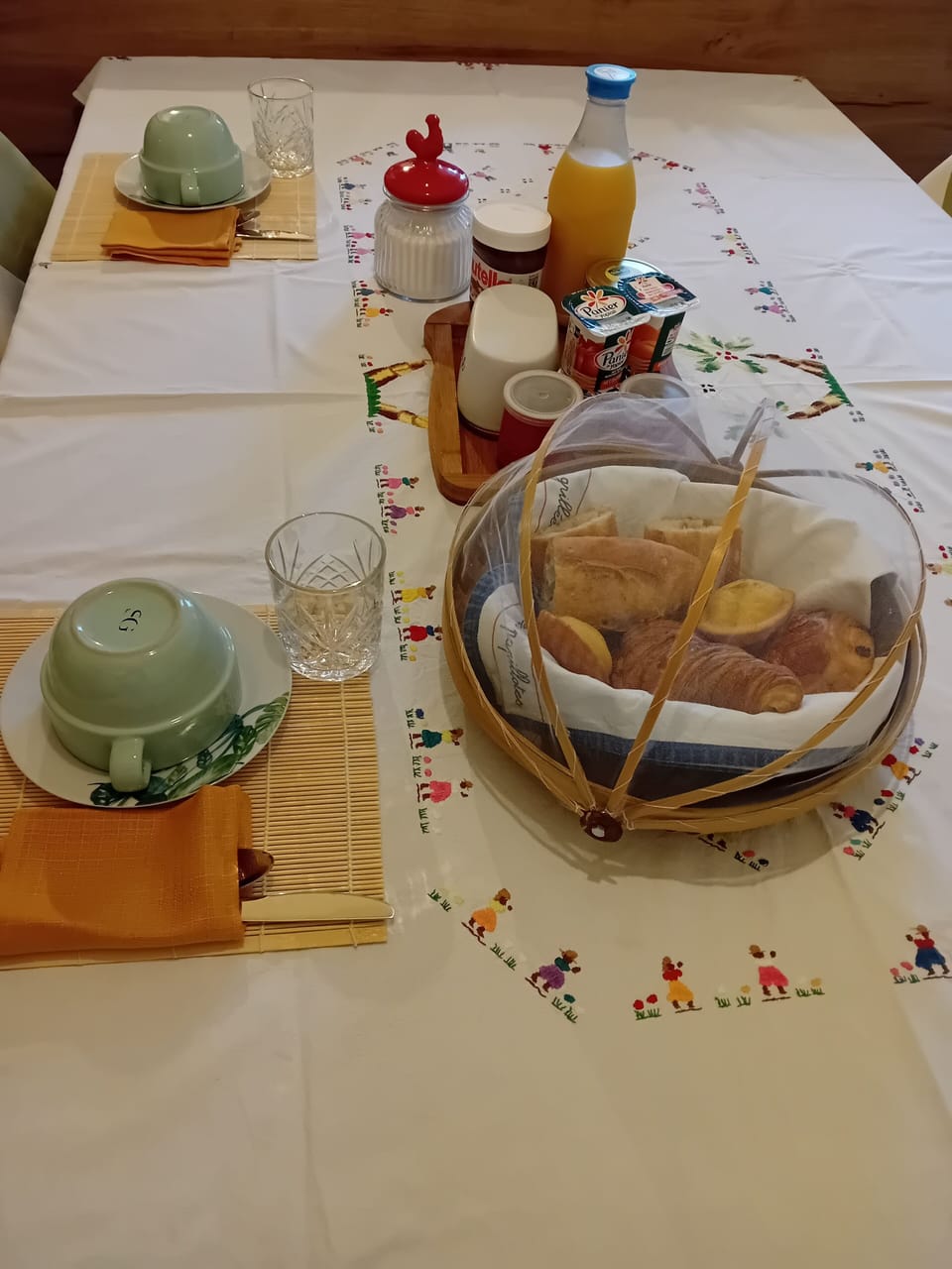Breakfast meal