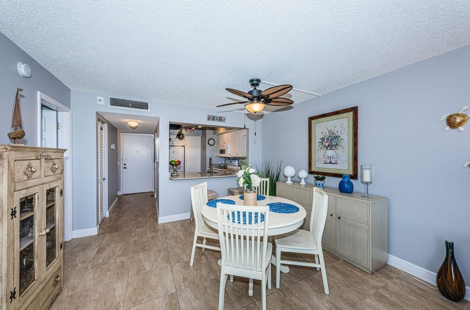 web-or-mls-Dining Room 2-2