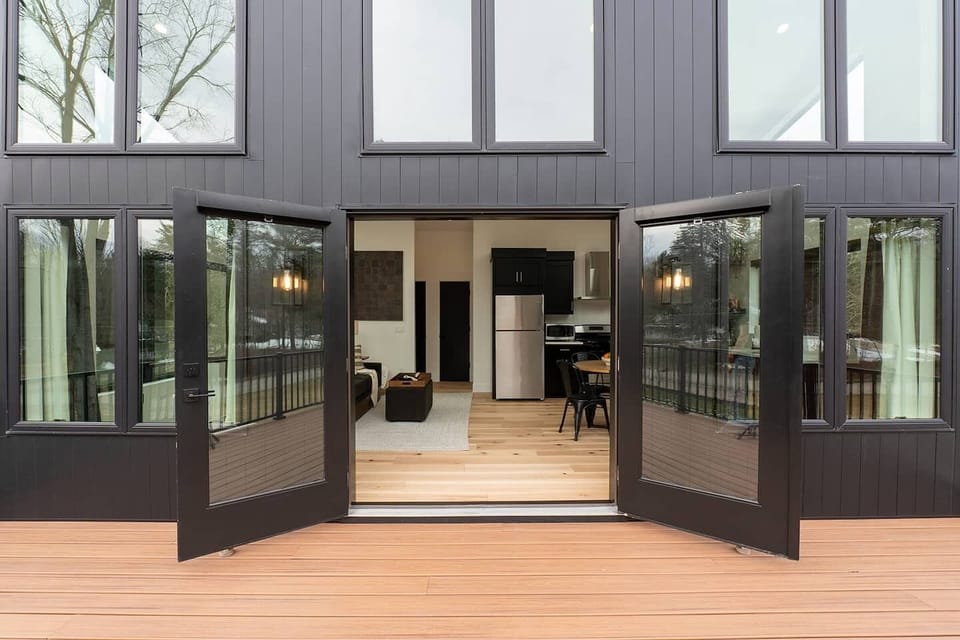 Light flows effortlessly through indoor and outdoor spaces