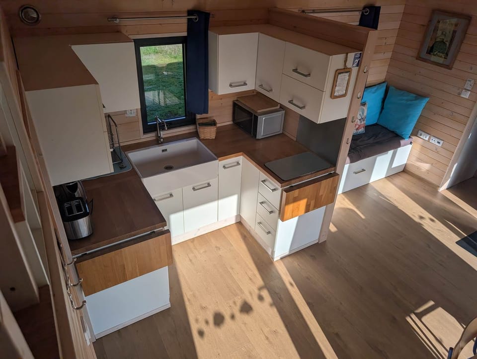 Cabane du Renard, cuisine et salon