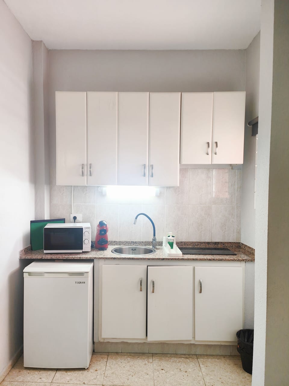 Memory foam beds, desk, laptop workspace, blackout drapes