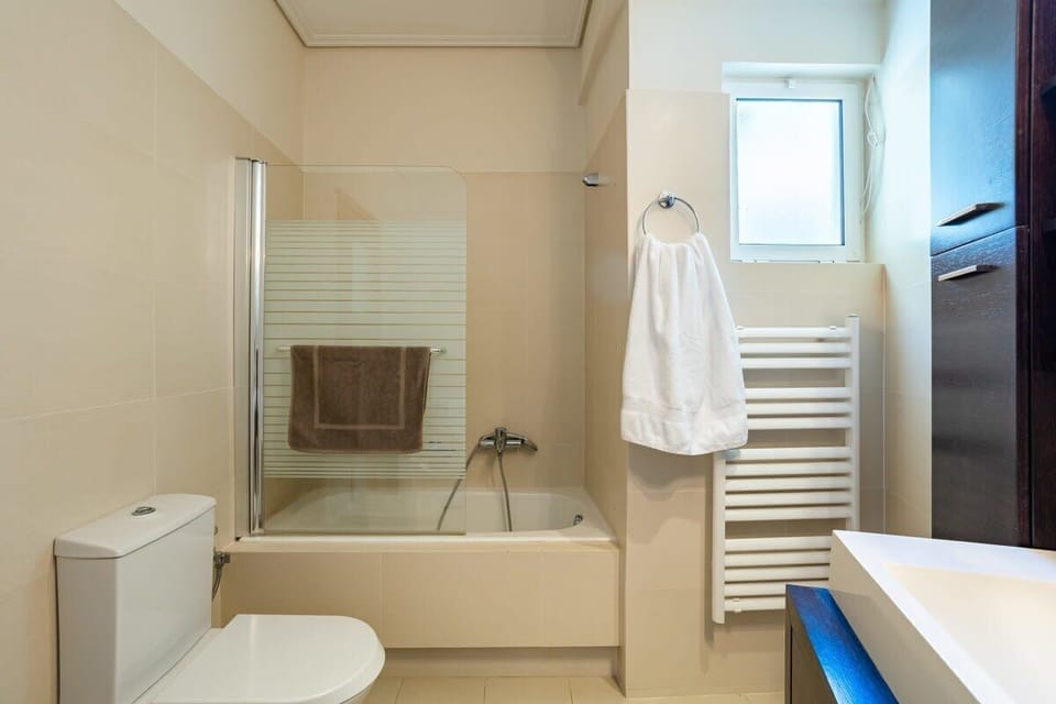 Bathroom interior