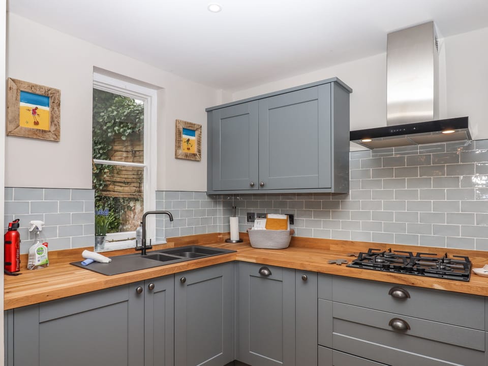 Cottage | Interior