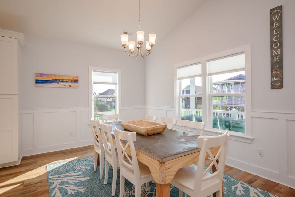 Dining Area - Southwest