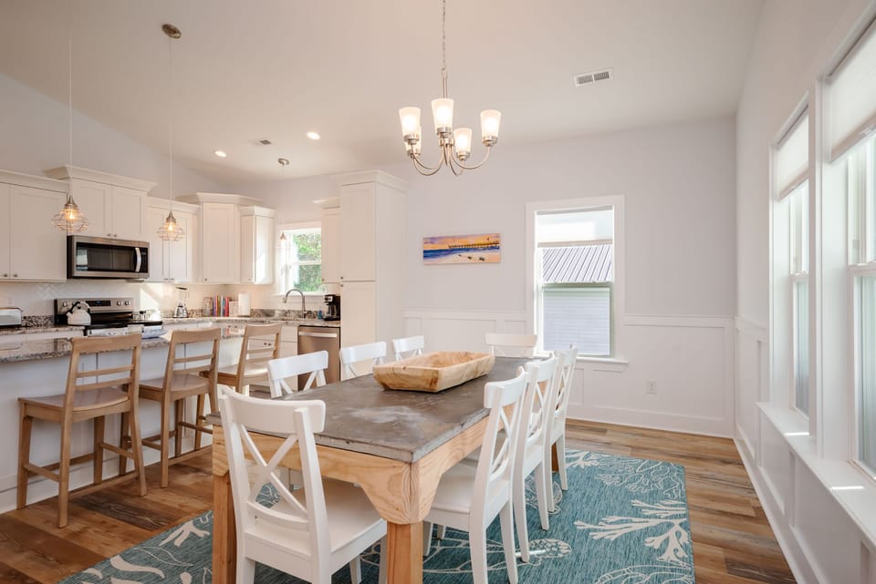 Dining Area - Southwest