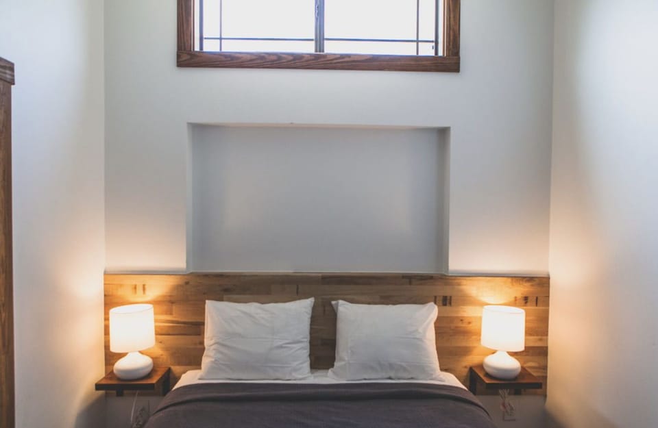 Family House, 1 Bedroom | Minibar, individually decorated, individually furnished, free WiFi