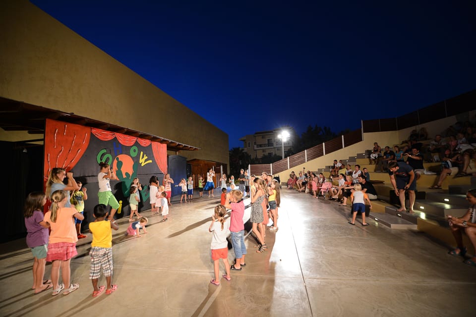 Children's play area - outdoor