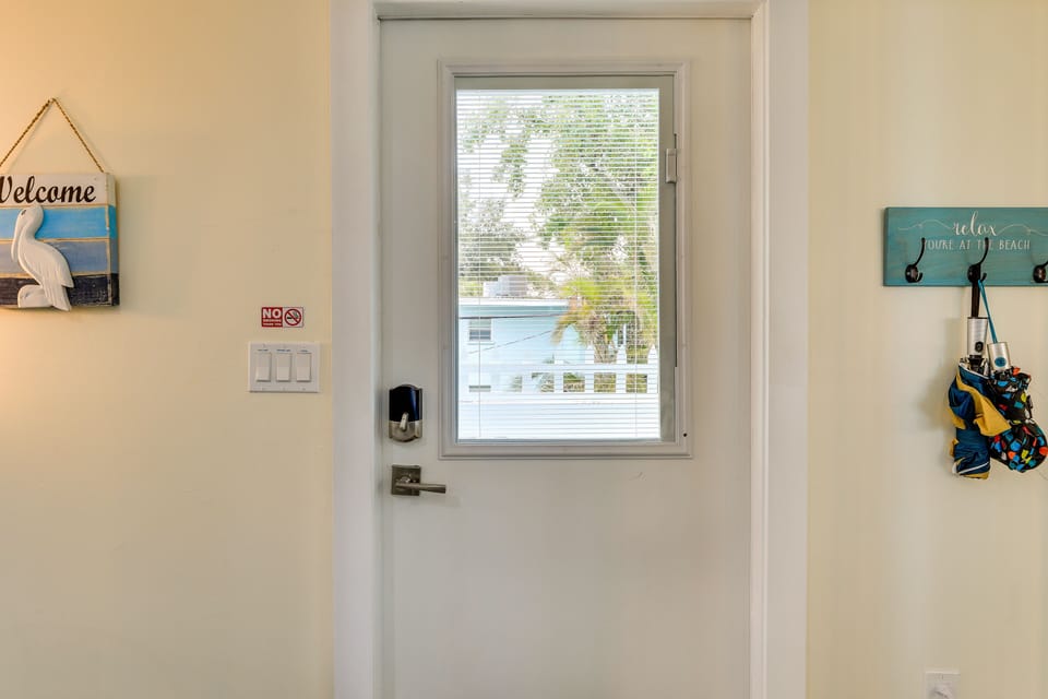 Front Door | Keyless Entry