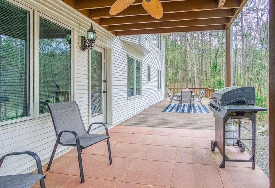 Openfurnishedpatioandgrill
