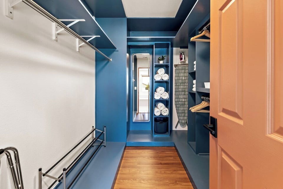 Master Bedroom Walk-in Closet