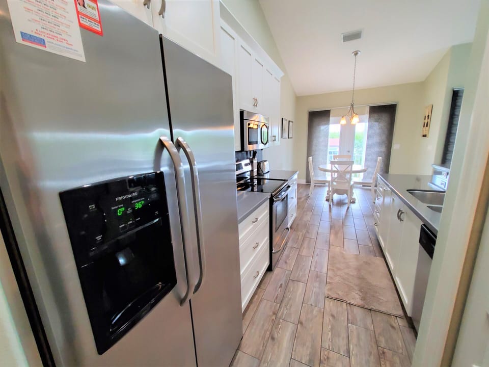 Coconut Place kitchen