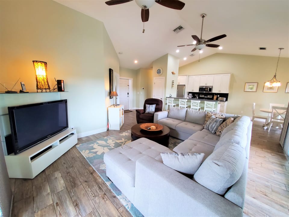 Coconut Place living room