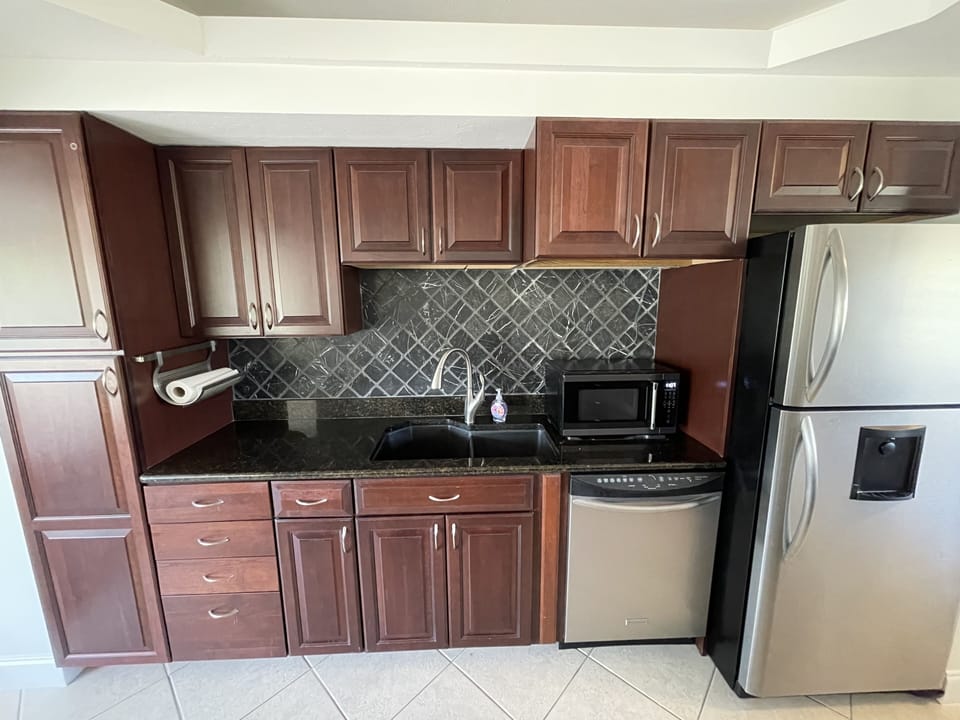 Full kitchen with all the room and appliances to cook your favorite meal.