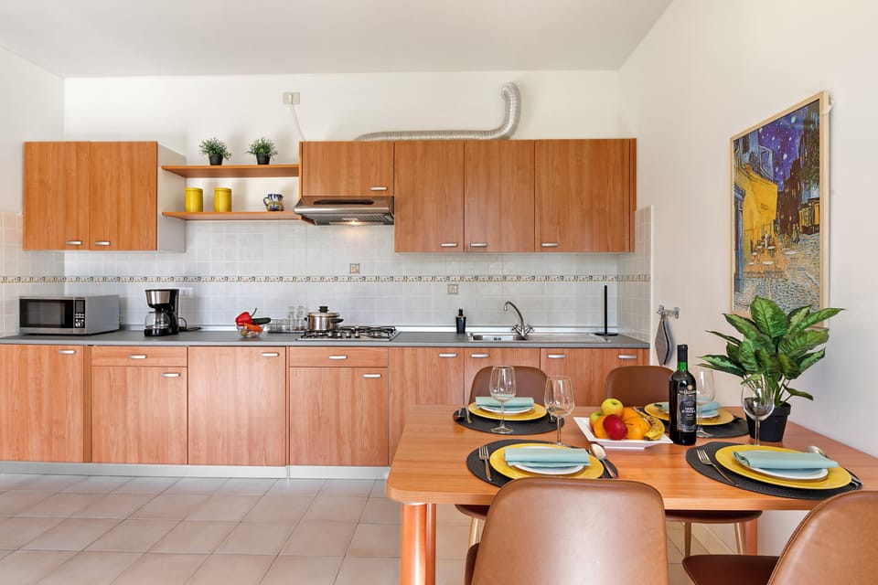Kitchen and dining area