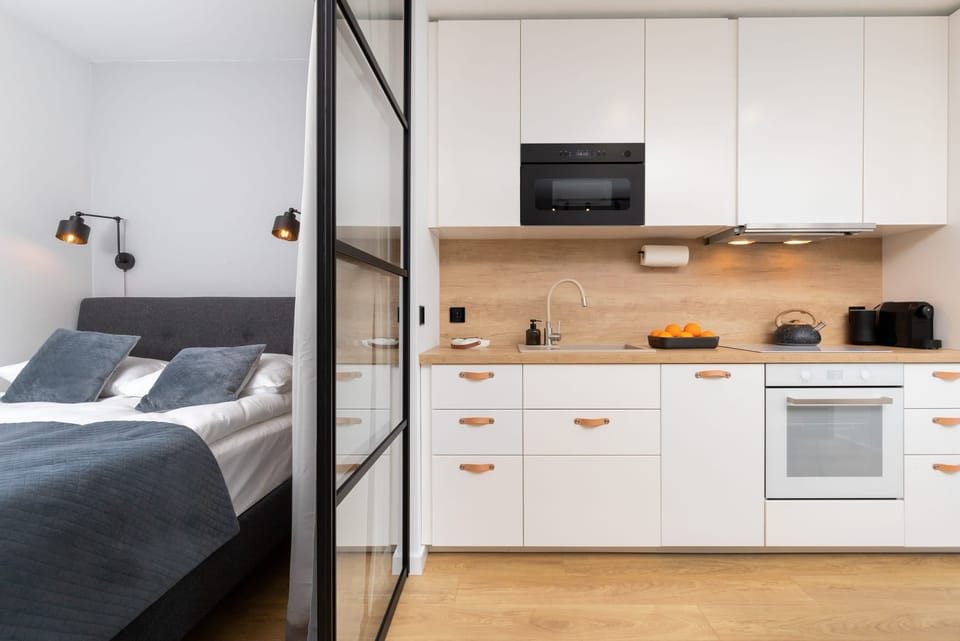 Fully equipped kitchenette and the bedroom.