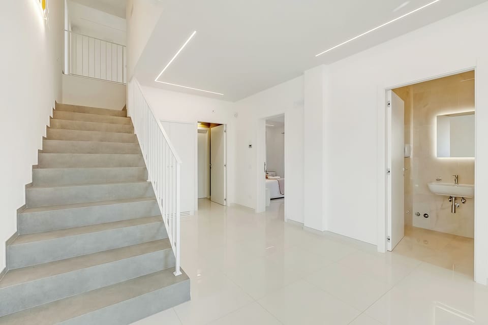 Family Villa, 6 Bedrooms, Refrigerator & Microwave (Villa Chimera White 16 with Pool &) | Interior