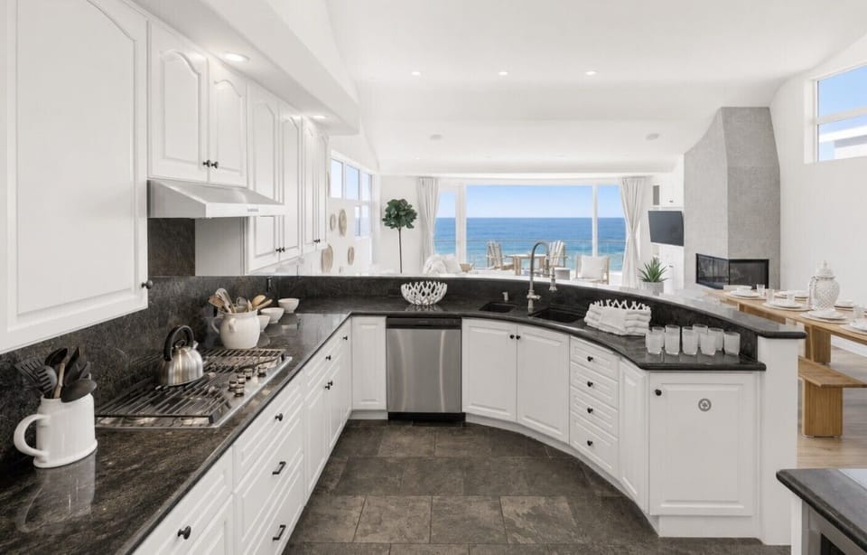 Luxury Beach Rental In Oceanside